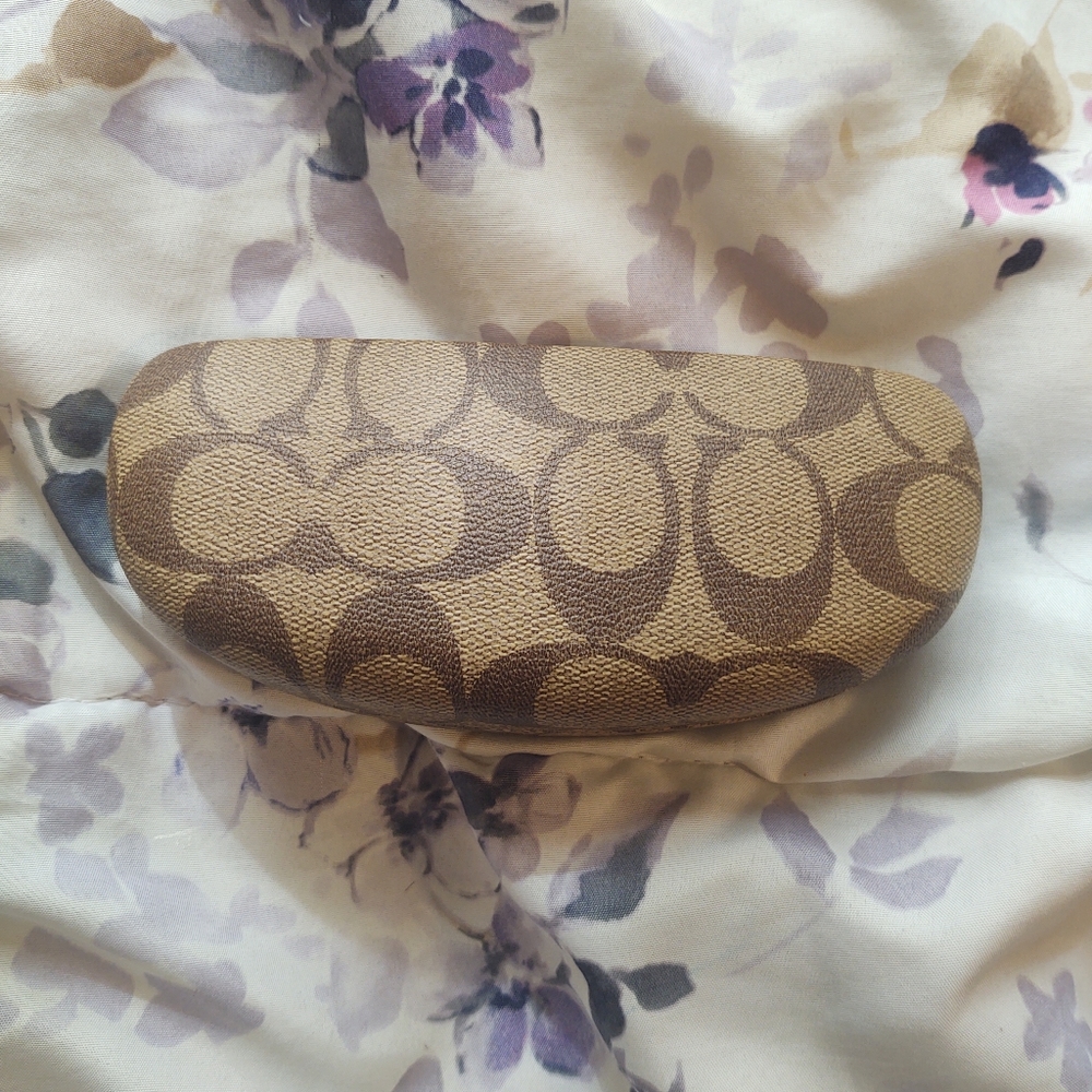 Coach sunglasses case